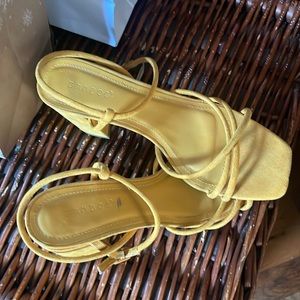 Bamboo sandals